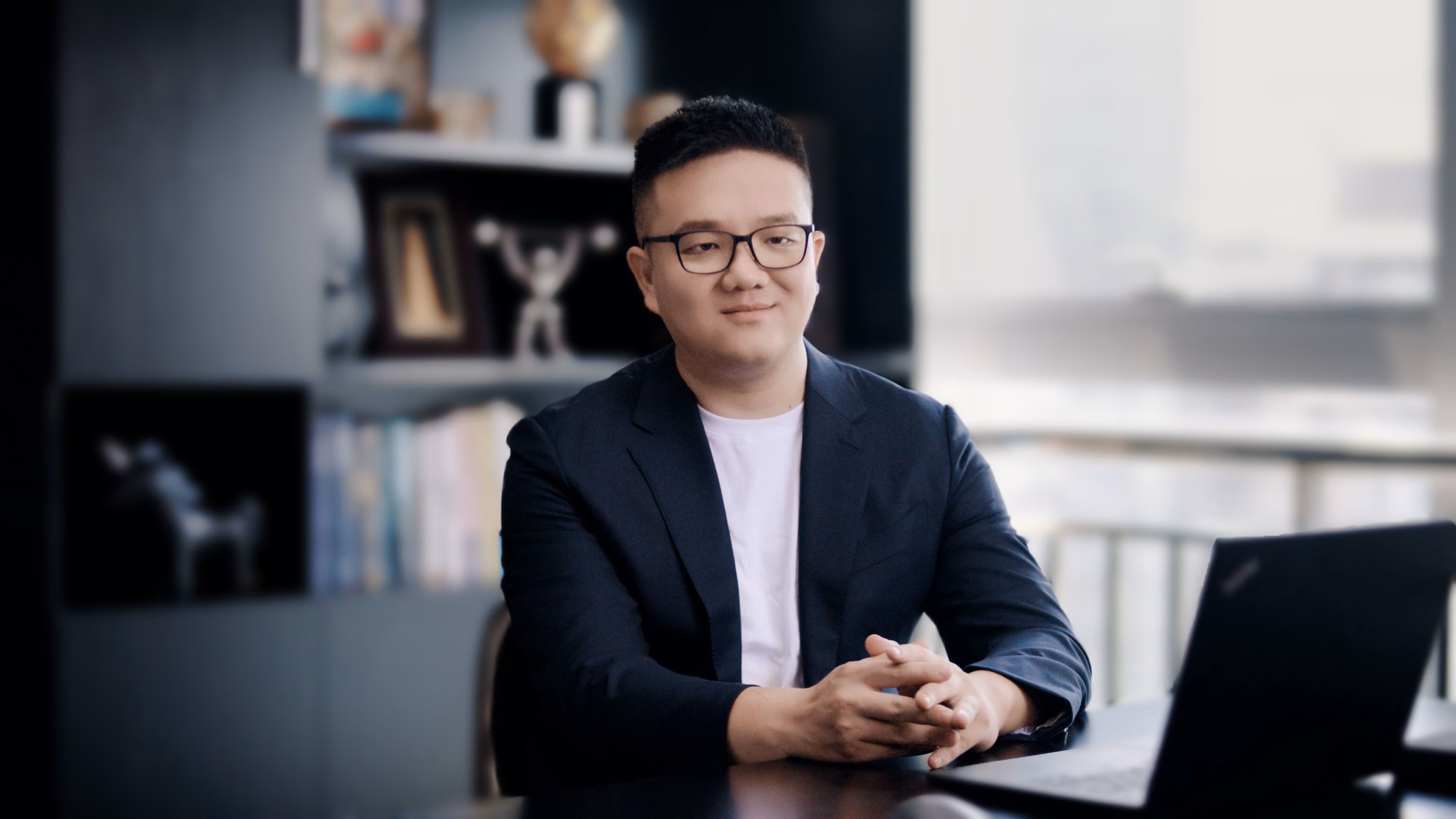 Thinking local in gaming and social networking: the Yalla Group story